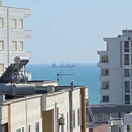 Appartement Near The Sea, *